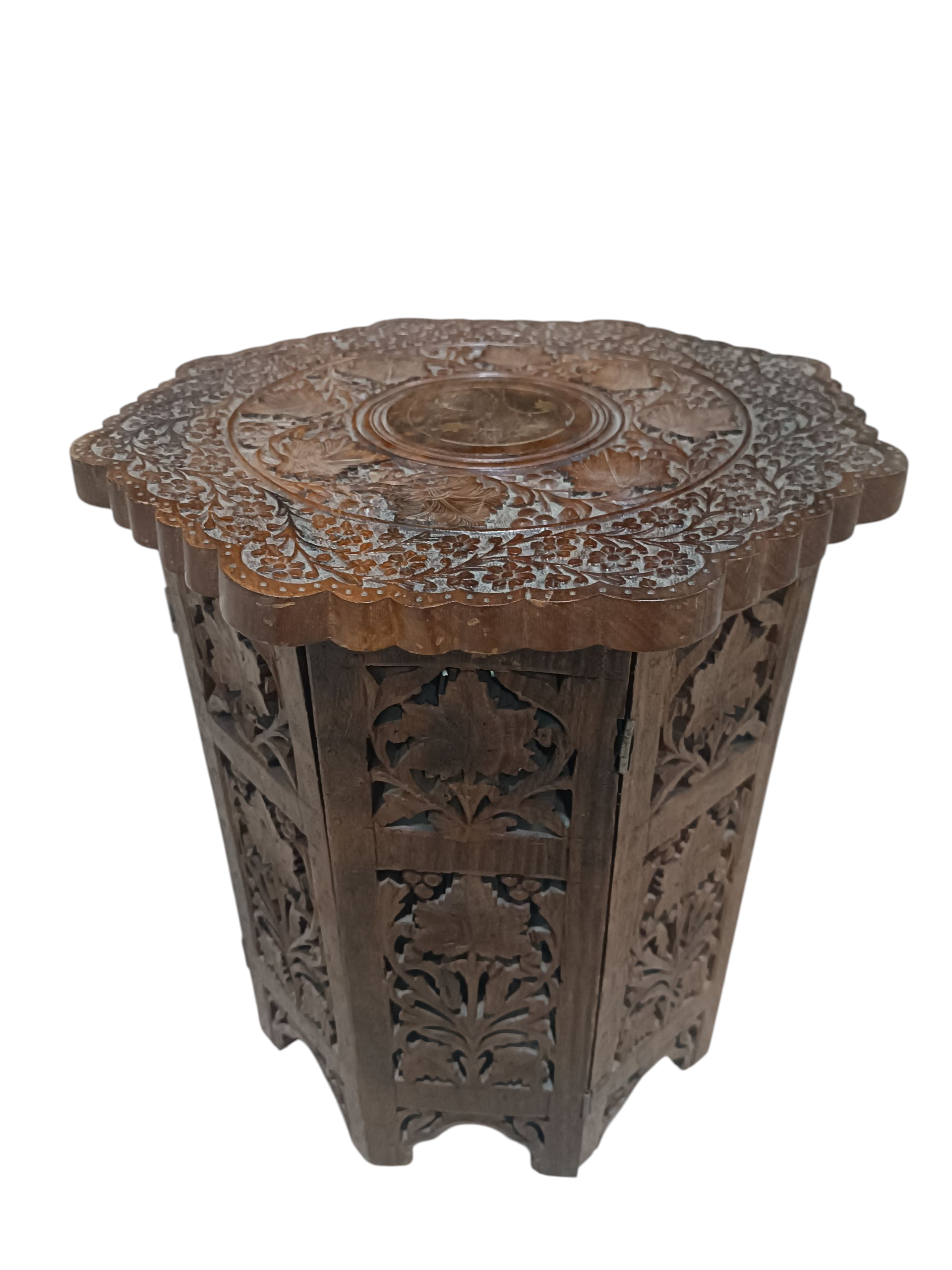 Mesa de centro auxiliar oriental tallada a mano – Estilo indio/marroquí
